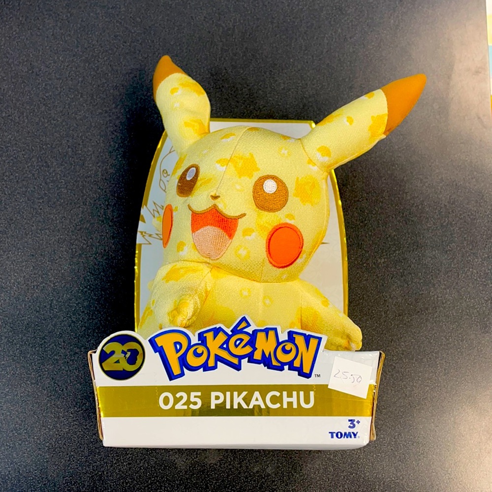 Pokémon - Pikachu 20th Anniversary Plush